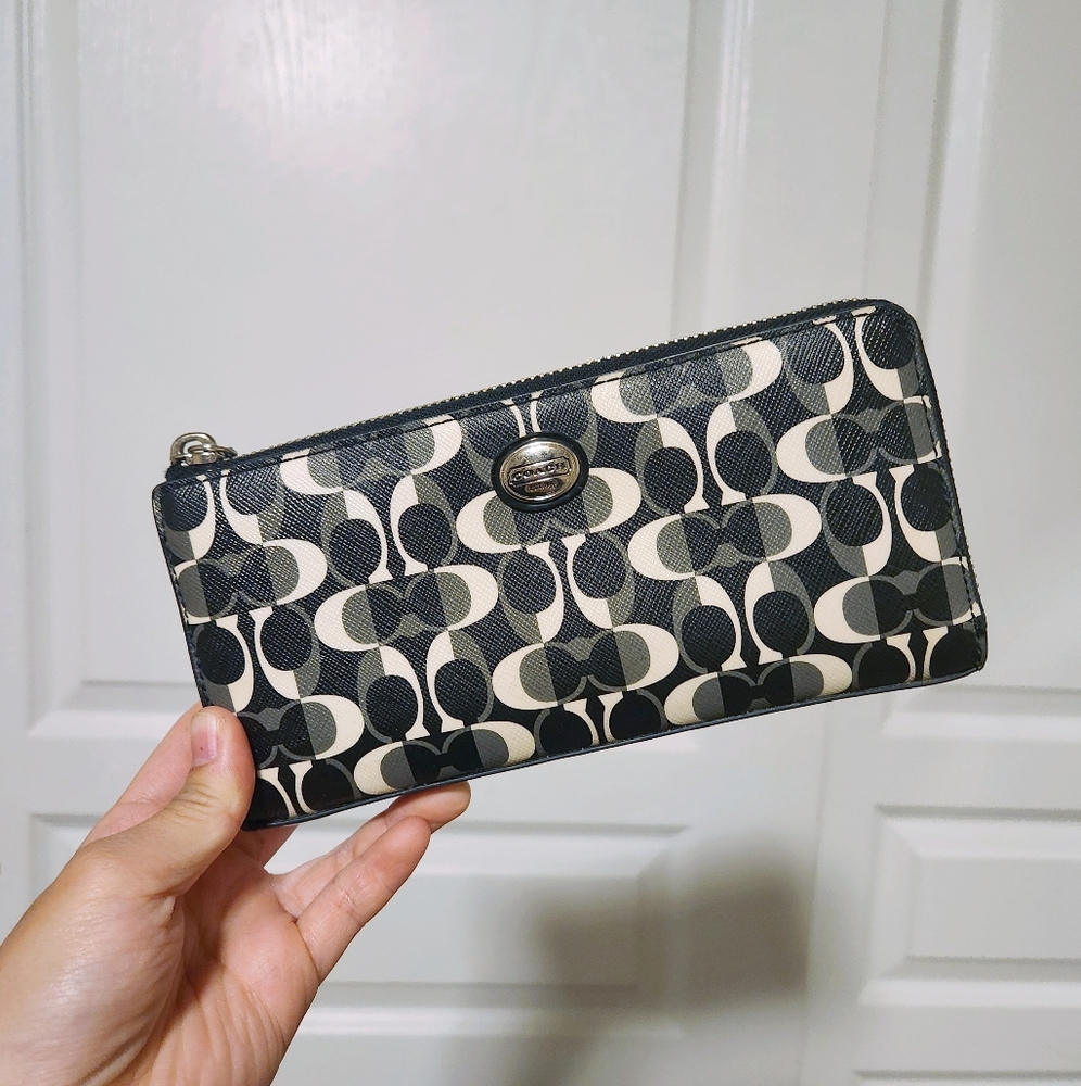 Coach Wallet Clutch